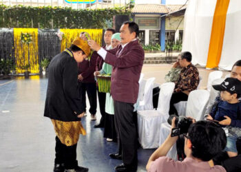 SD AL Ma’soem Bandung menyelenggarakan Wisuda Tahun Ajaran 2022-2023 secara luring, di Lapangan Dome, milik Yayasan Al Ma’soem Sabtu, 16 Juni 2023