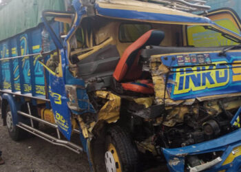 Kecelakaan lalu lintas yang melibatkan truk colt diesel terjadi di Jalan Raya Bandung-Cirebon, Dusun Cinanjung, RT 002/001, Desa Cinanjung, Kecamatan Tanjungsari, Kabupaten Sumedang, tepatnya depan Perumahan Panorama