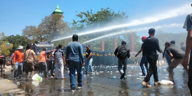 Simulasi pegamanan (Sispam) Kota dalam rangka menghadapi pemilu 2024 mendatang