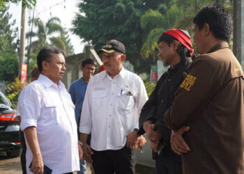 Pj. Bupati Sumedang Herman Suryatman saat monitoring ke lokasi bangunan Sabusu Jatinangor, Rabu (6/12/2023).