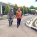 Pj. Bupati Maybrat, Provinsi Papua Barat Daya, Dr. Bernhard E. Rondonuwu, S. Sos., M.Si., melakukan kunjungan resmi ke Batalyon Infanteri 133/Yudha Sakti di Padang, Provinsi Sumatera Barat