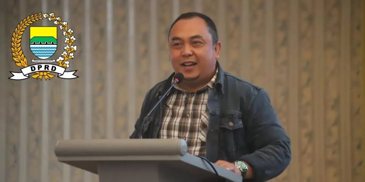 Anggota Pansus 11 DPRD Kota Bandung, Mochammad Ulan Surlan, S.Tr. AKUN,