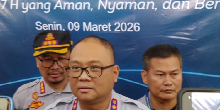 Kepala Dinas Perhubungan Provinsi Jawa Barat Dhani Gumelar
