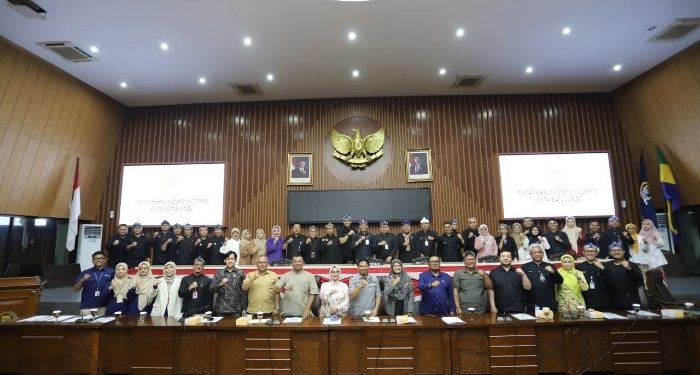 CREATOR: gd-jpeg v1.0 (using IJG JPEG v62), quality = 80?