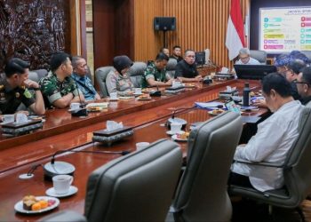 Ketua DPRD Kota Bandung H. Asep Mulyadi, S.H., pada Sosialisasi Kebijakan SPMB Kota Bandung, di Balai Kota Bandung, Kamis 30 April 2026.