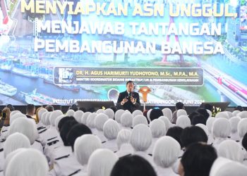 Serahkan Penghargaan, AHY Sebut IPDN Berhasil Siapkan SDM Calon Pemimpin