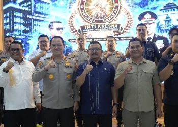 Wakil Ketua I DPRD Kota Bandung, H. Toni Wijaya, S.E., S.H., menghadiri peluncuran aplikasi INTI KRESNA, di Aula Polrestabes Bandung, Kamis, 8 Oktober 2026.