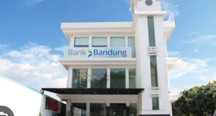Status Bank Bandung Kini Berubah Menjadi Perusahaan Perseroan Daerah.
